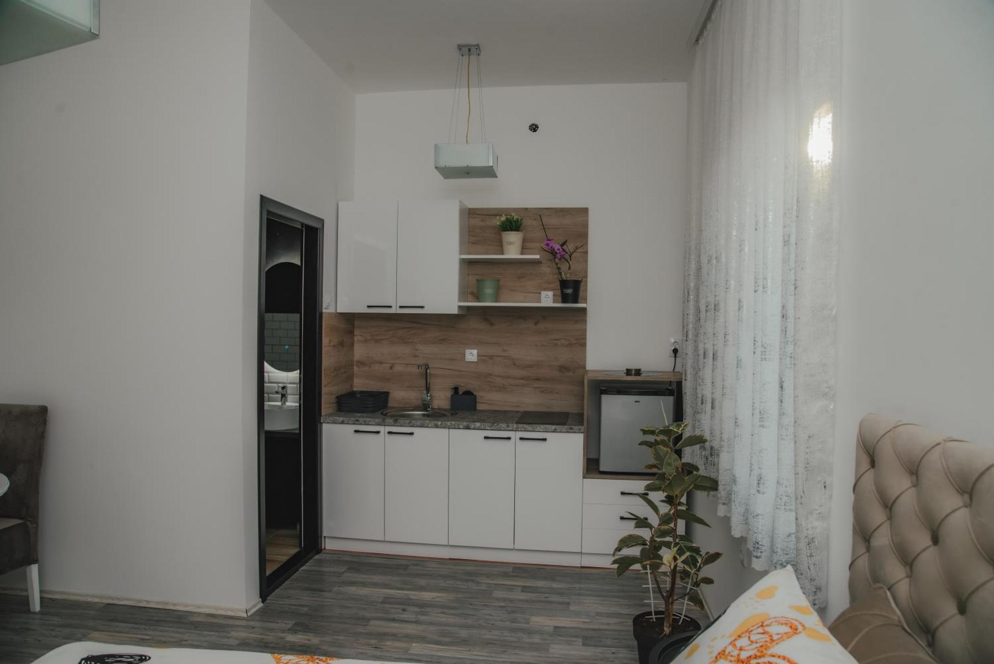 Jes Apartments Leskovac  Luaran gambar